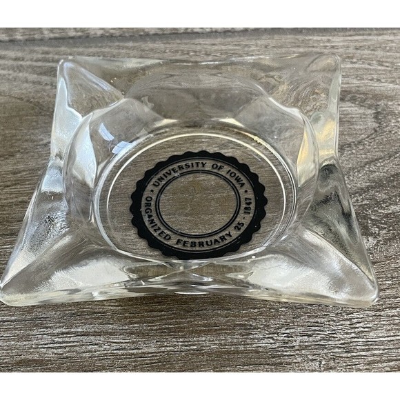 vintage glass ashtray University of Iowa clear trinket dish No Chips Or Cracks - Picture 2 of 5